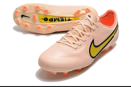 Nike Tiempo